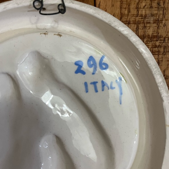 Della Robbia Wall Plaque - Picture 4 of 7